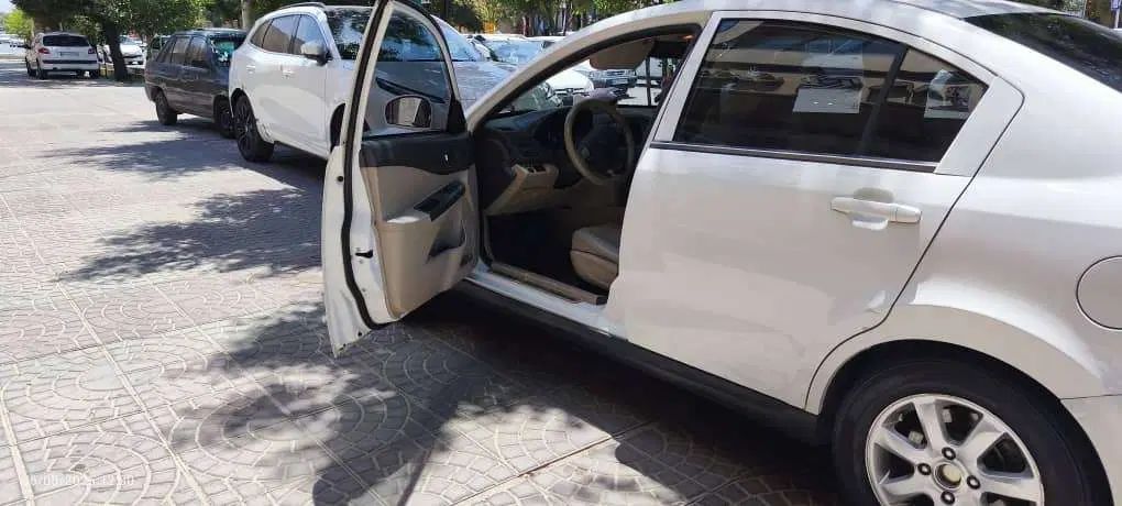 ام وی ام 550 اتوماتیک - 1395