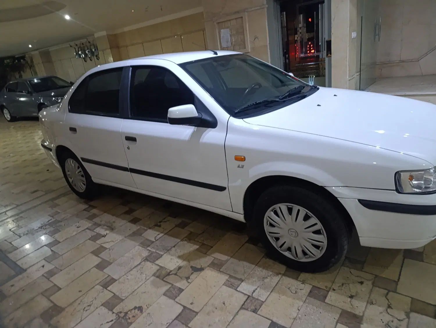 سمند LX XU7 - 1398