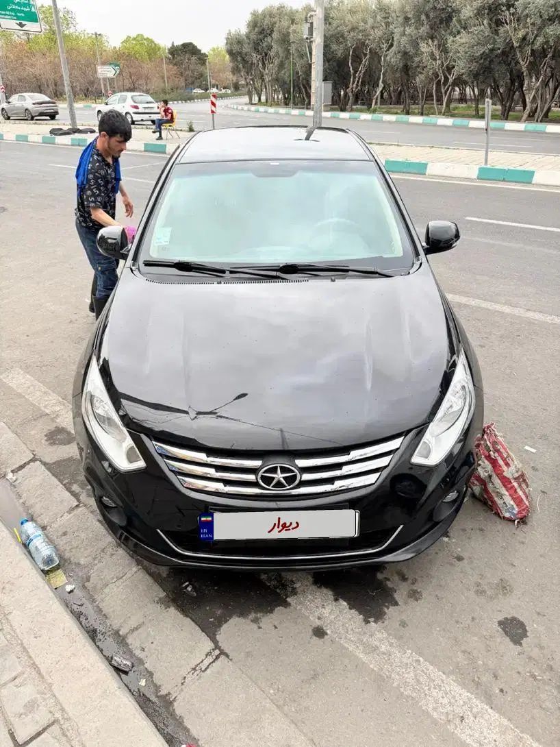 جک J4 اتوماتیک آپشنال - 1402