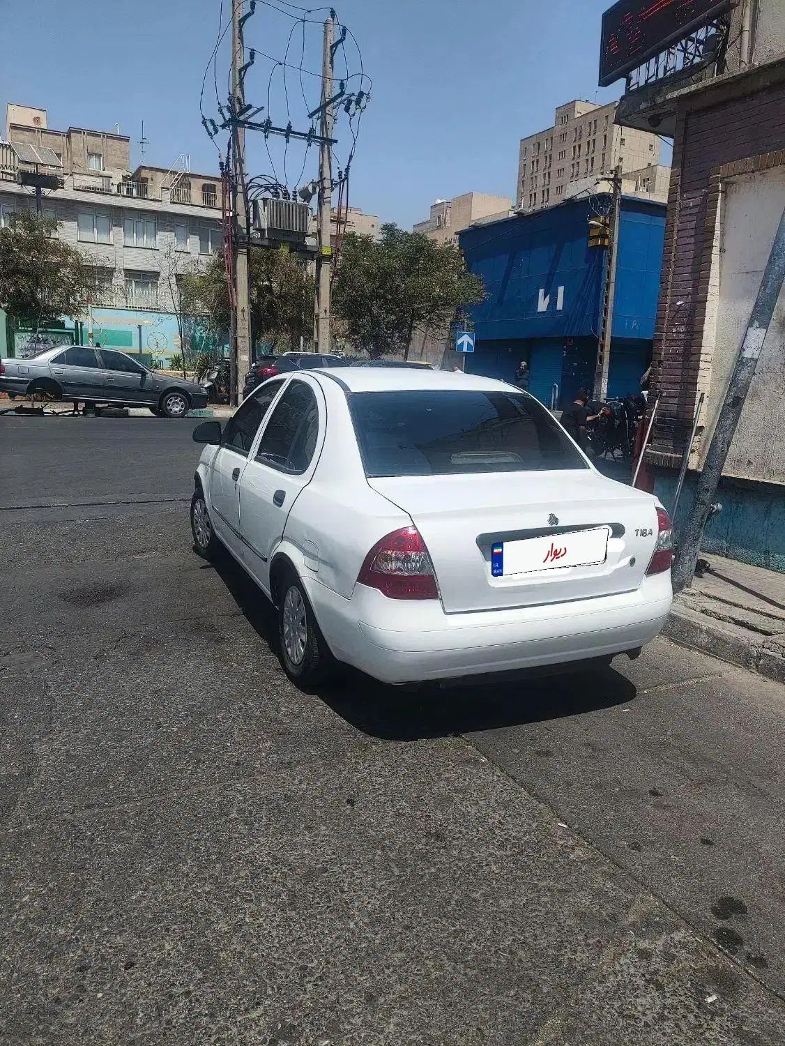 تیبا صندوق دار SX - 1398