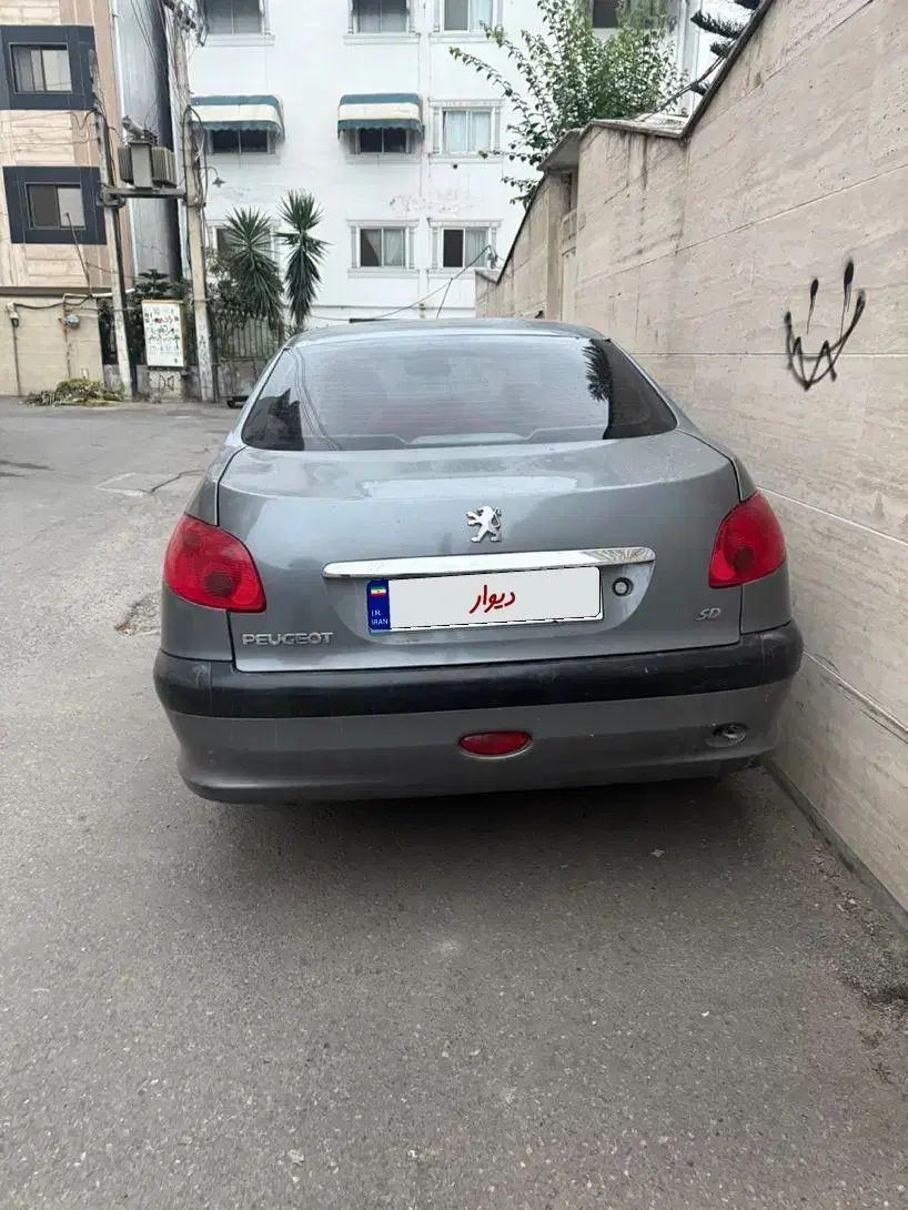 پژو ۲۰۶ صندوق دار v20 - 1388