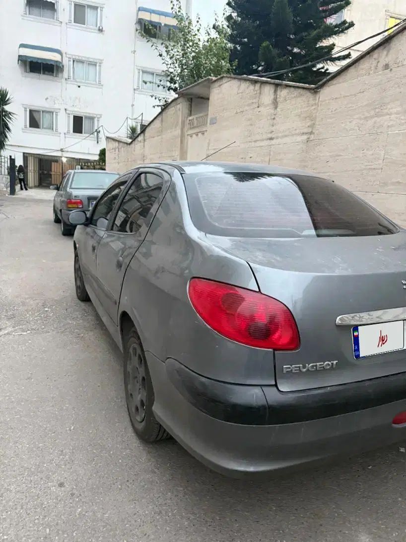 پژو ۲۰۶ صندوق دار v20 - 1388