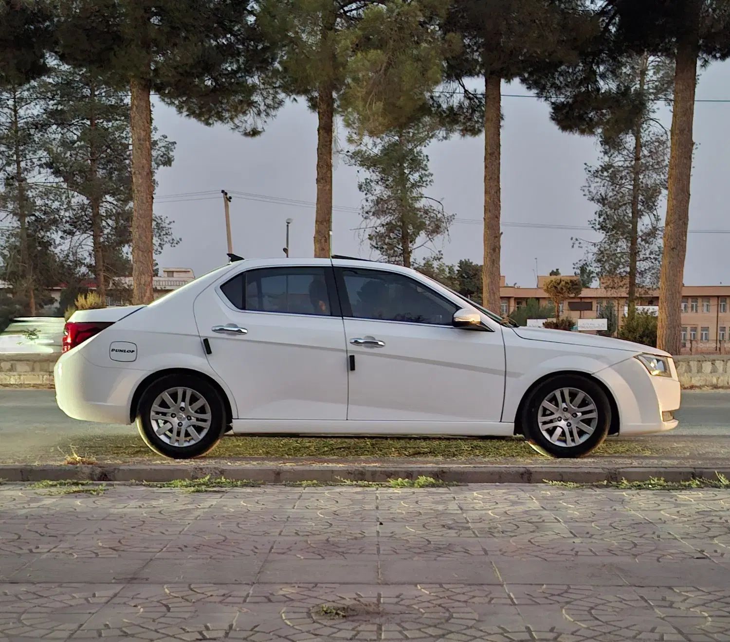 دنا پلاس تیپ ۲ سانروف ۴ ایربگ - 1397