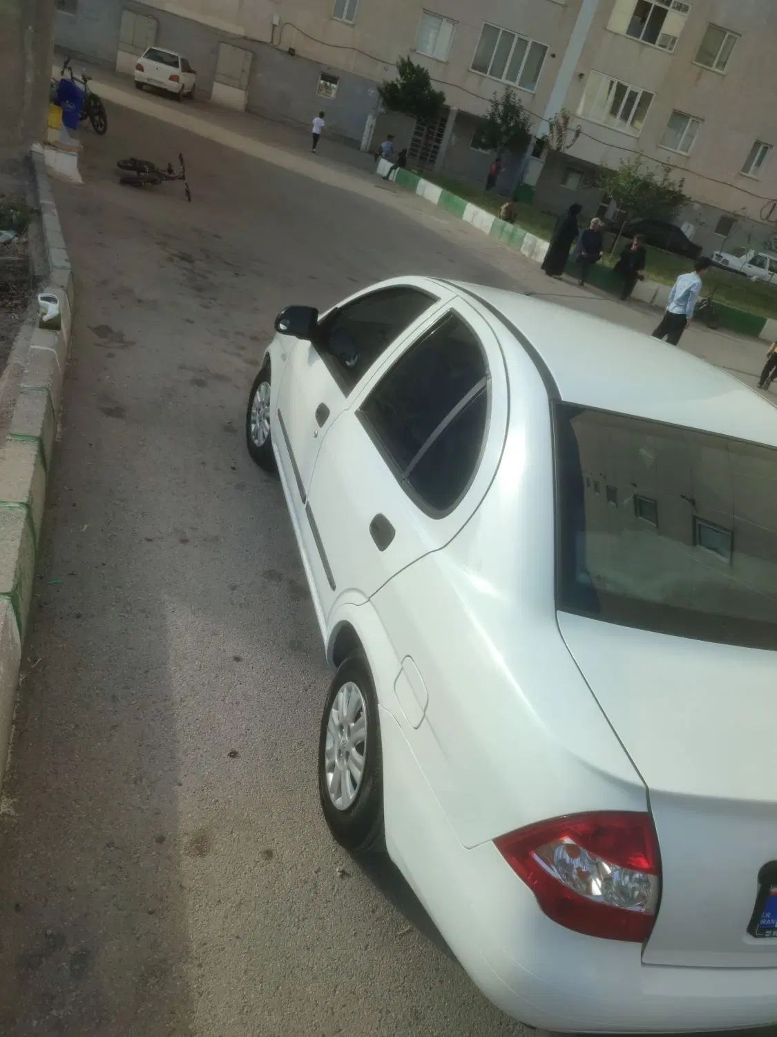تیبا صندوق دار SX - 1399