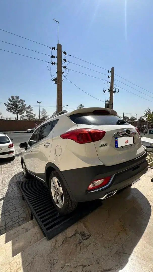 جک S3 اتوماتیک - 1398