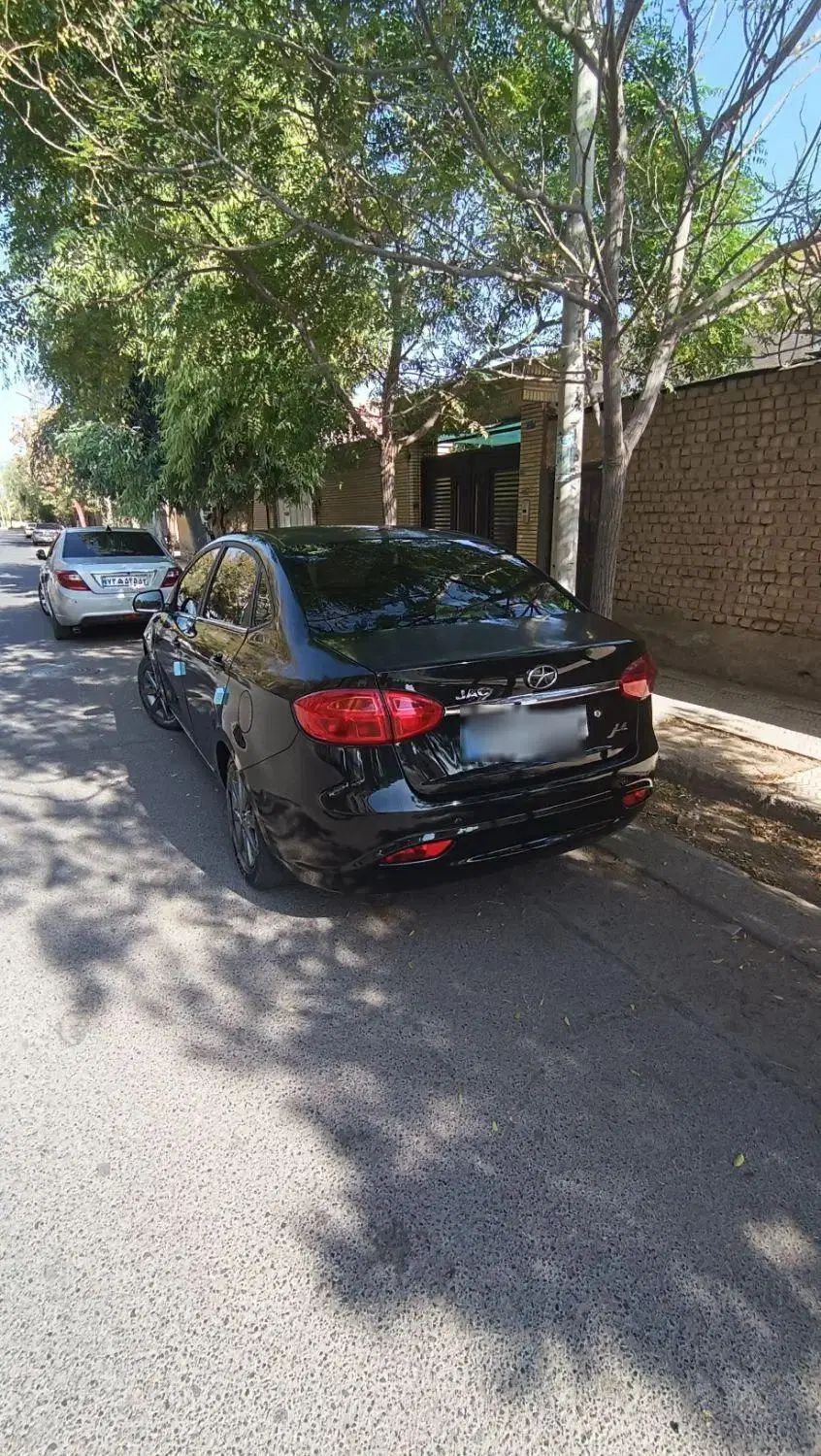 جک J4 اتوماتیک آپشنال - 1402