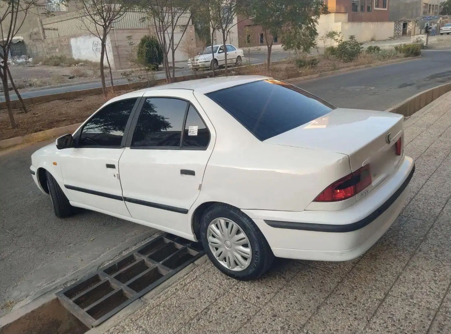 سمند LX XU7 - 1399