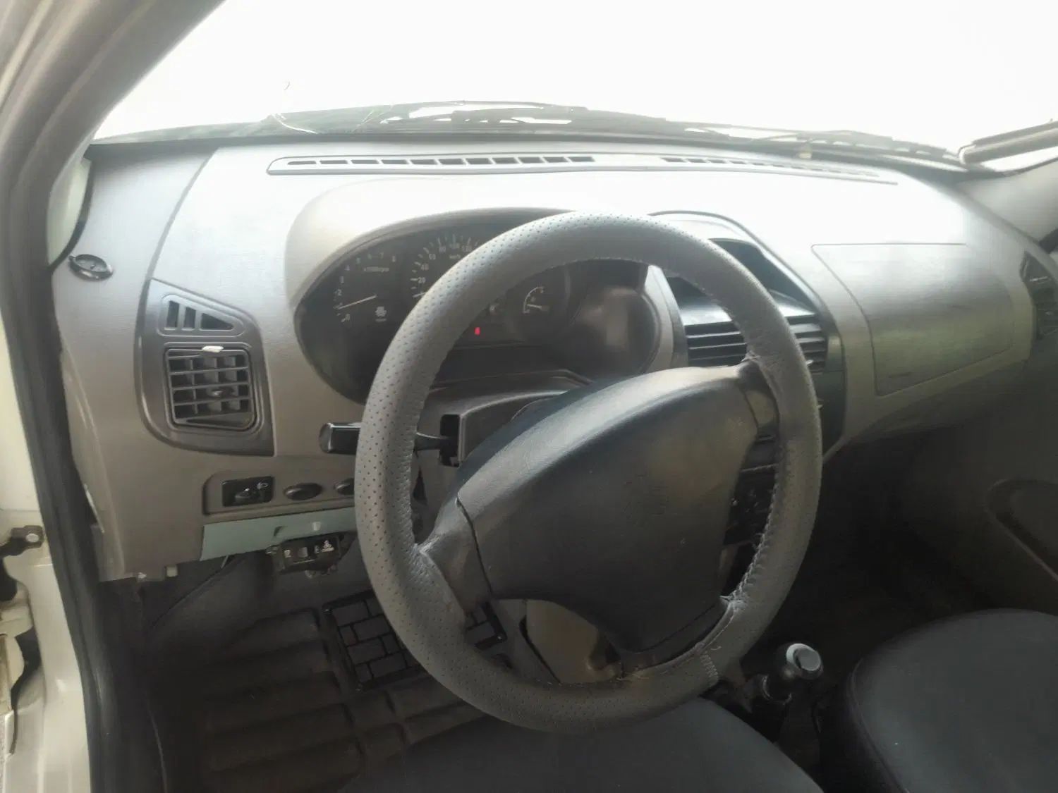 تیبا صندوق دار SX - 1392