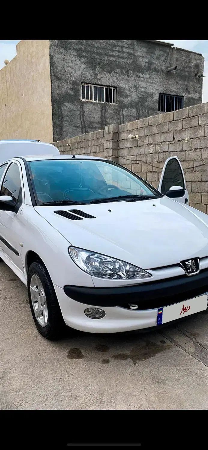 پژو ۲۰۶ صندوق دار v8 - 1390