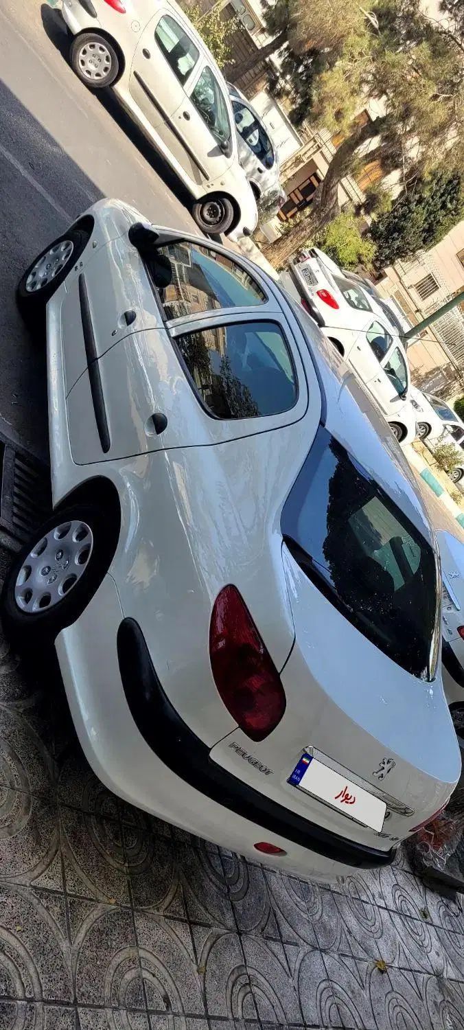خودرو پژو، ۲۰۶ صندوق دار آگهی ann_20240151