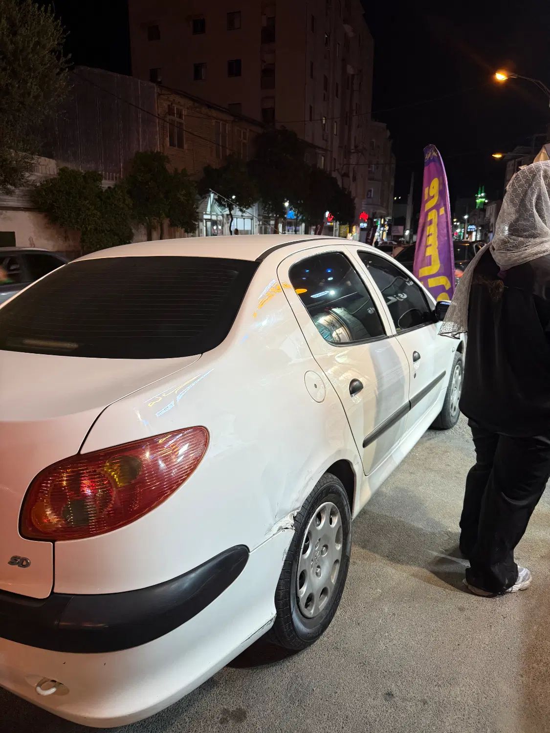 پژو ۲۰۶ صندوق دار v8 - 1393