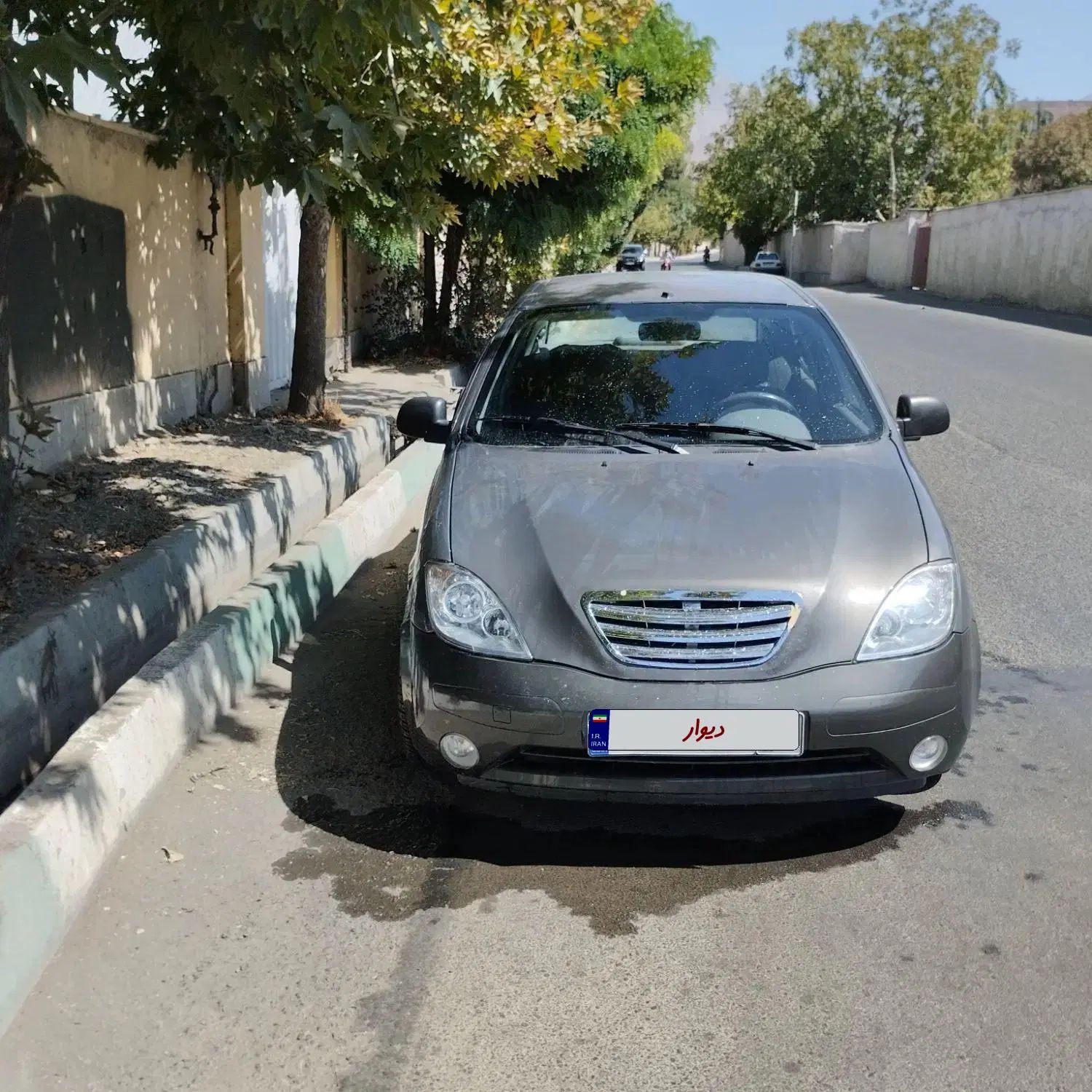تیبا صندوق دار SX - 1392