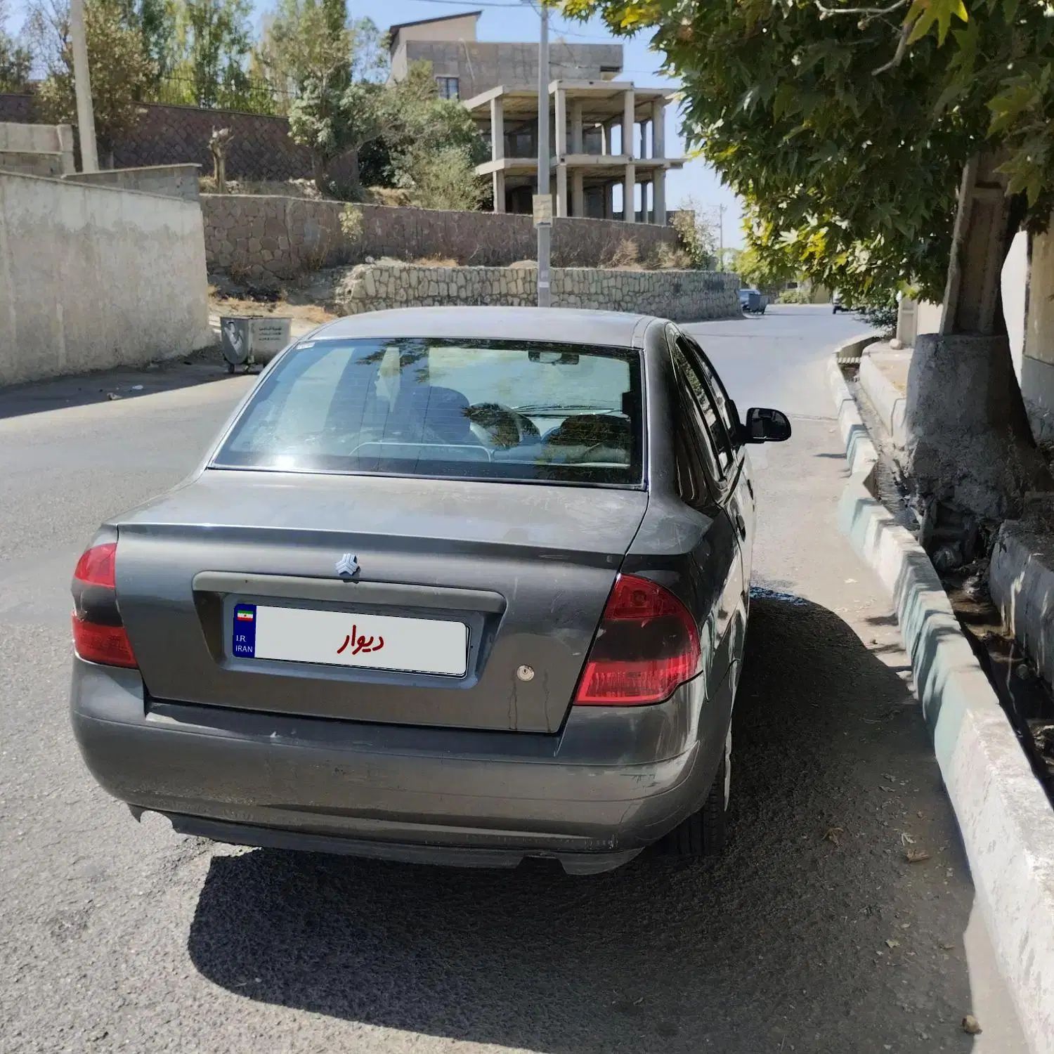 تیبا صندوق دار SX - 1392