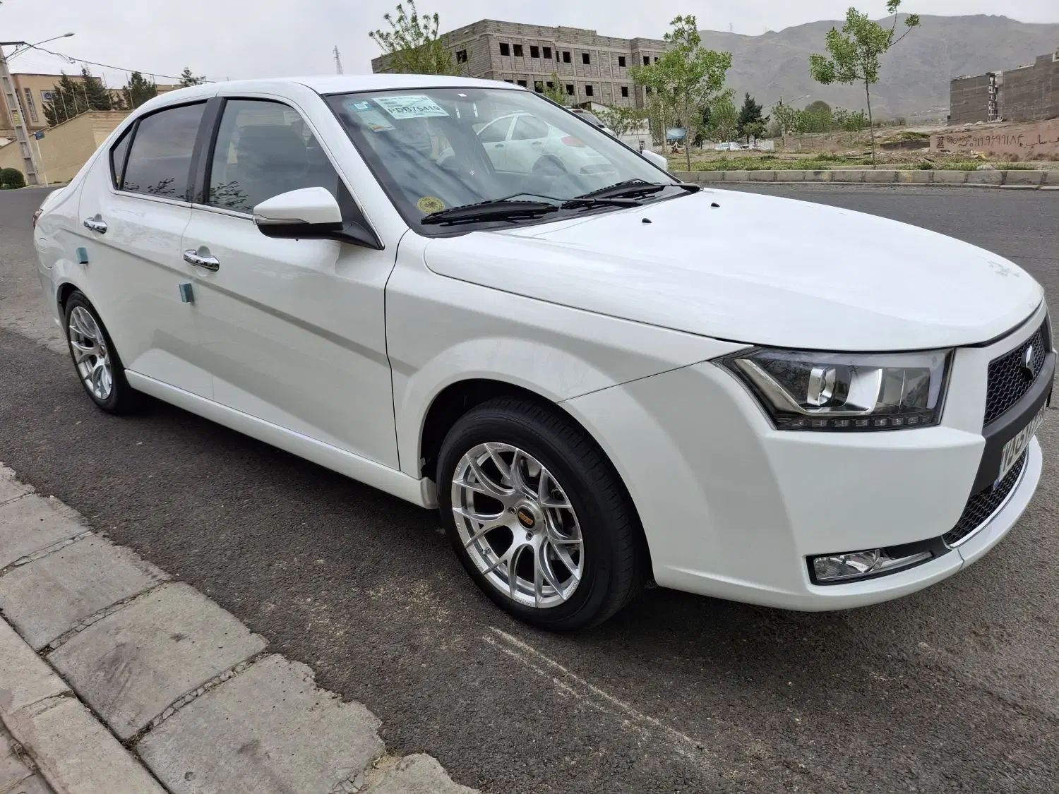 دنا پلاس ۵ دنده EF7 - 1402