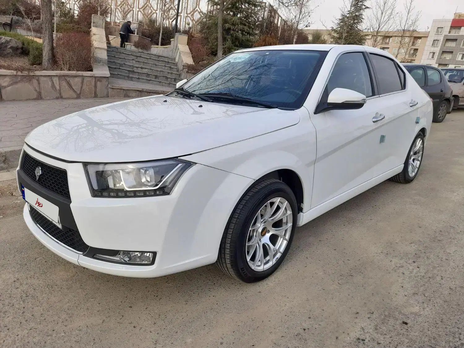 دنا پلاس ۵ دنده EF7 - 1402