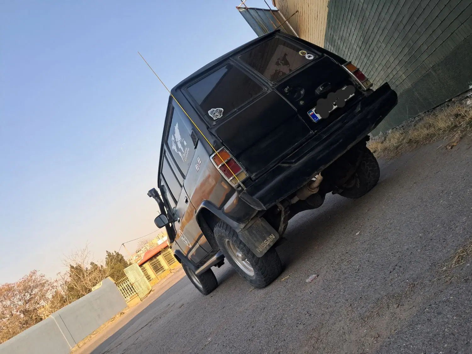 نیسان پاترول چهار درب 6 سیلندر - 1366