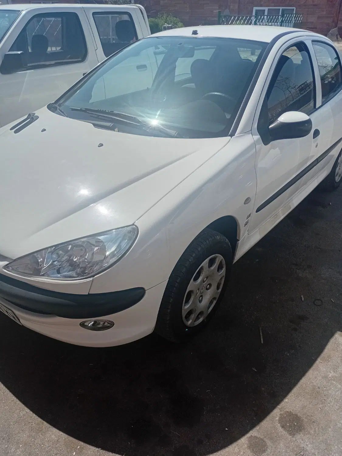 پژو ۲۰۶ صندوق دار v8 - 1399