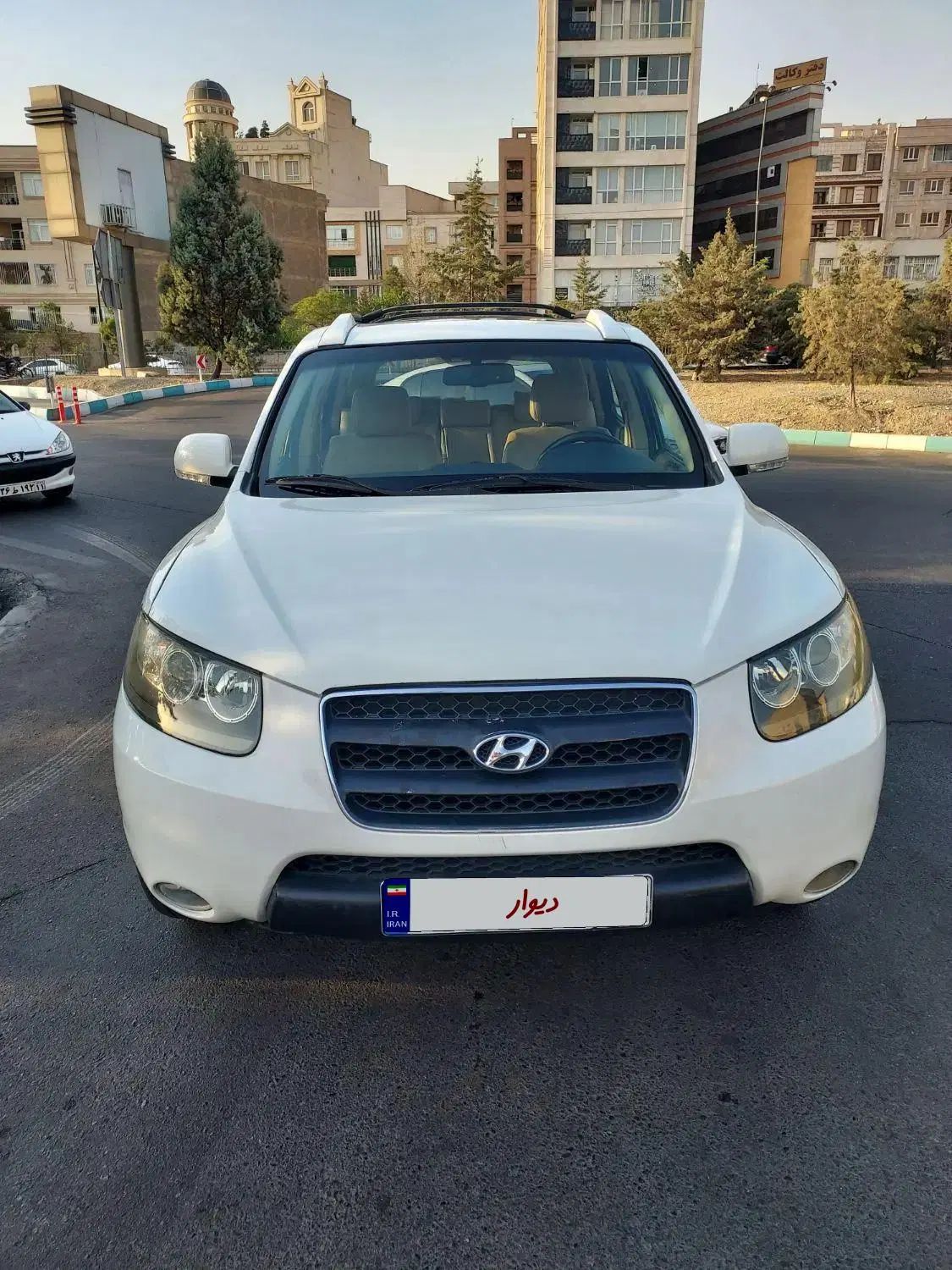 هیوندای سانتافه جی‌ال‌اس ۲.۷ لیتری - 2010