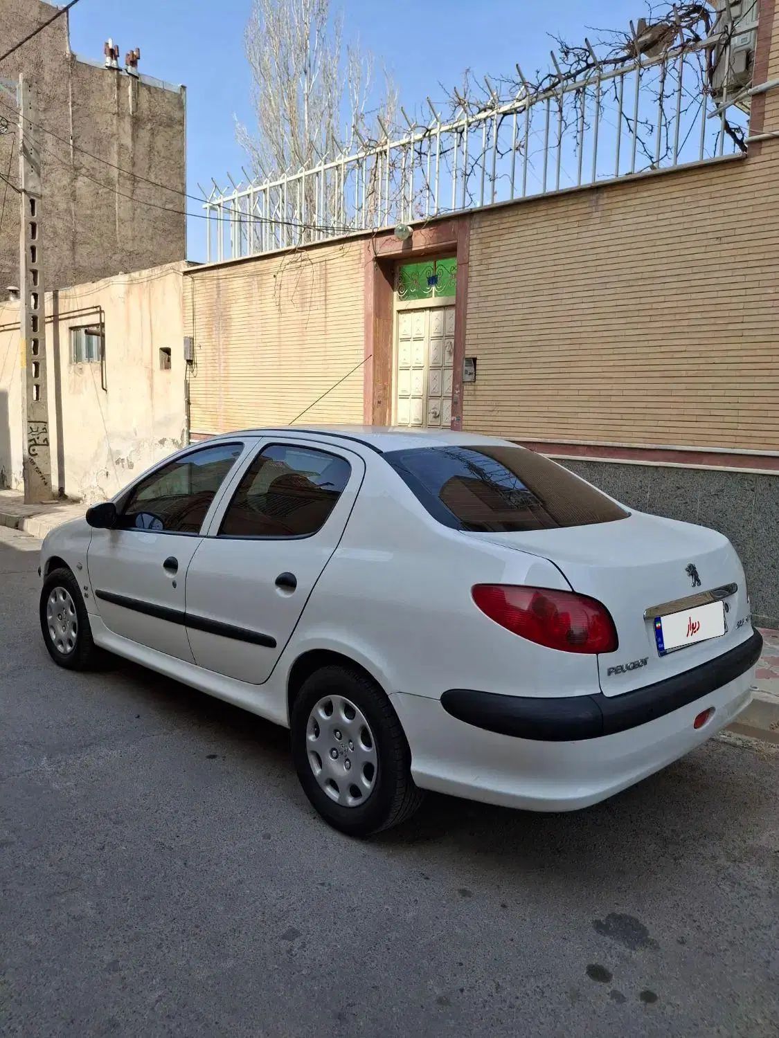 خودرو پژو، ۲۰۶ صندوق دار آگهی ann_20240865