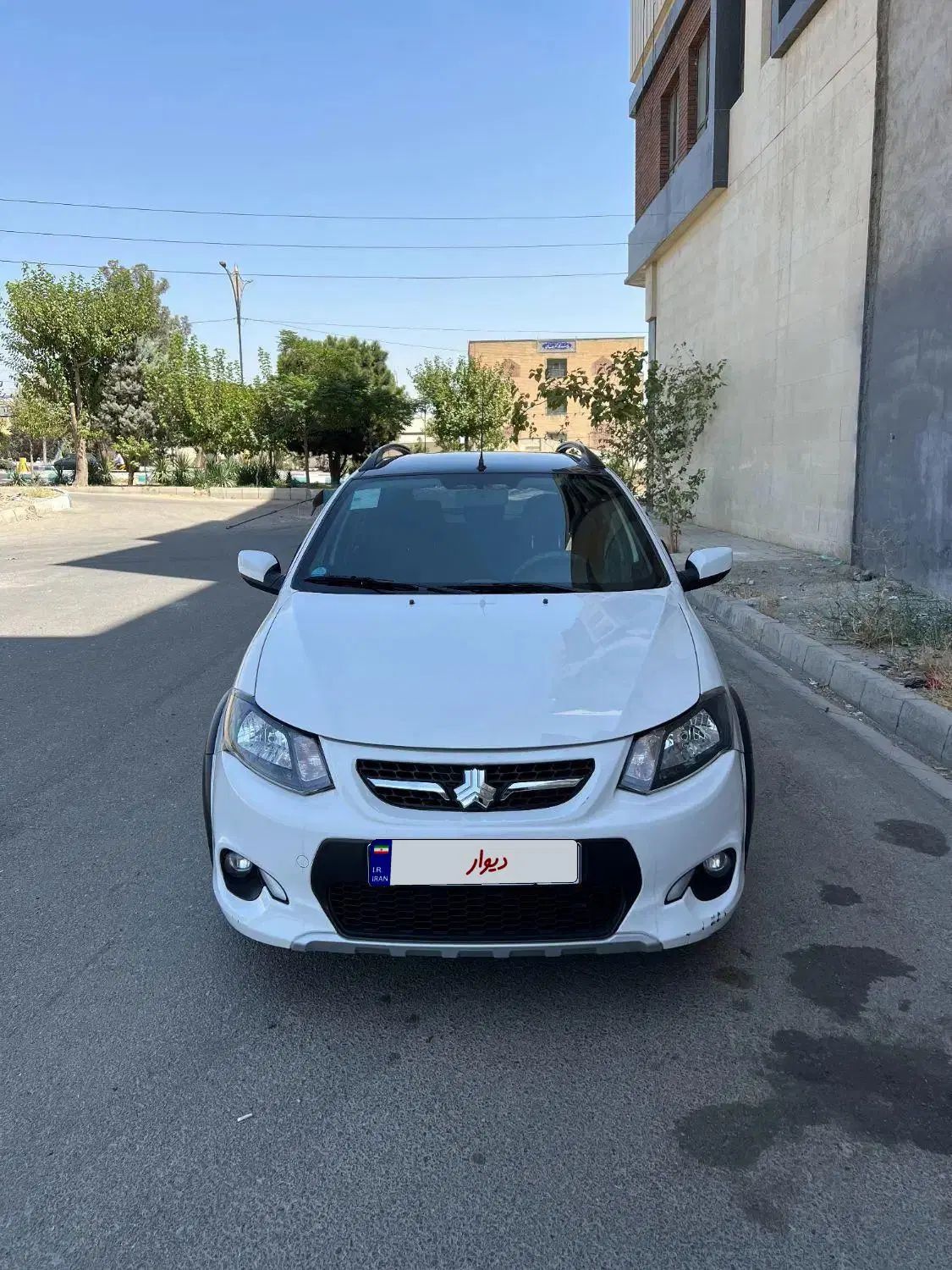 خودرو کوییک، R آگهی ann_20241178