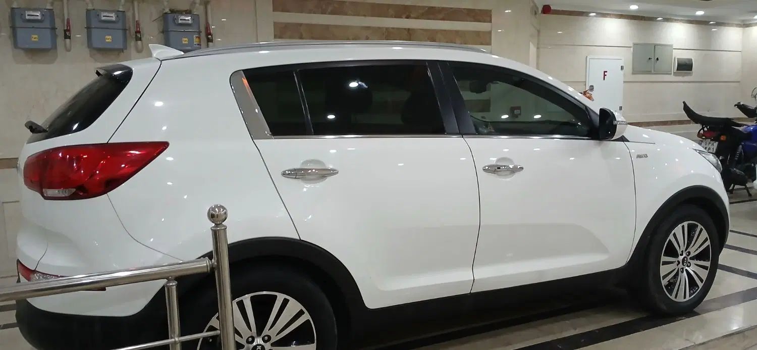 کیا اسپورتیج 4 سیلندر فول 2400cc - 2014