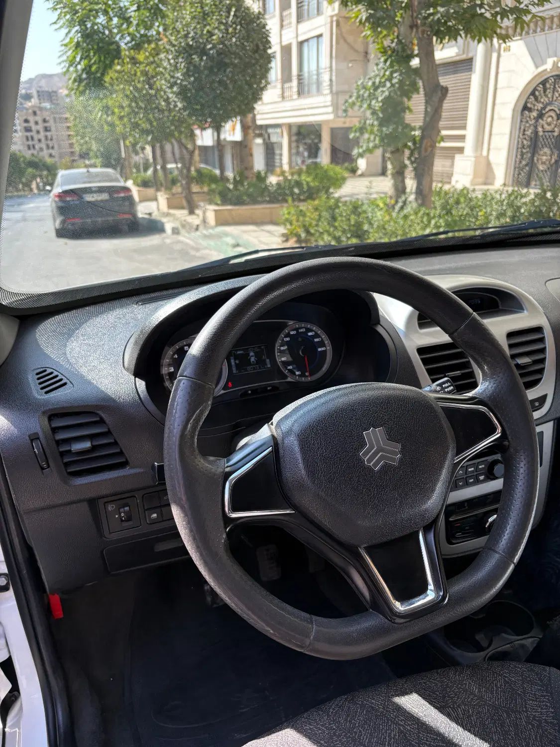 خودرو کوییک، S آگهی ann_20241290