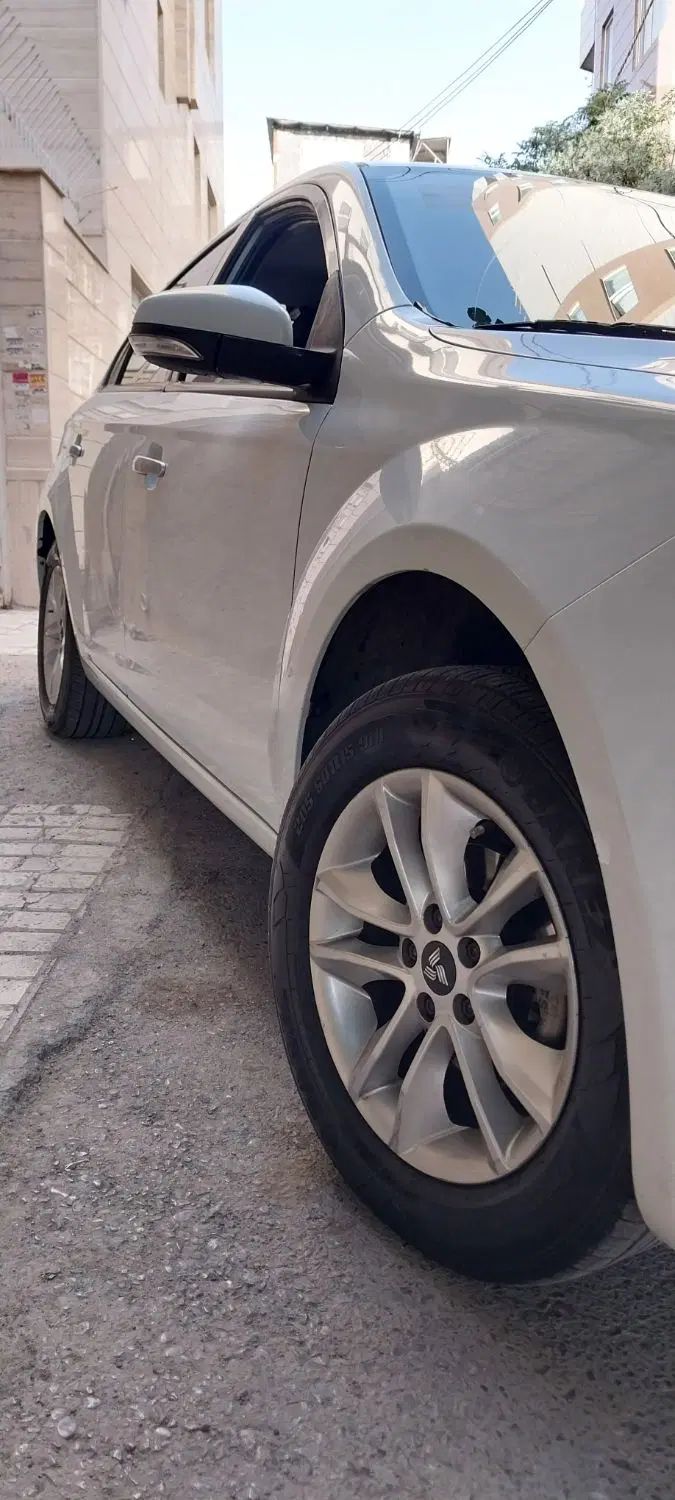 برلیانس H330 دنده‌ای 1500 - 1396