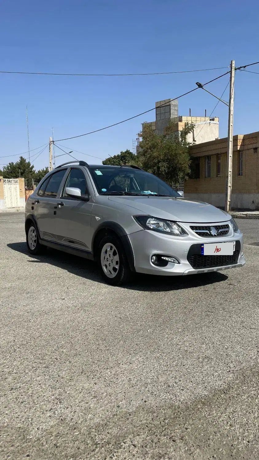 کوییک R دنده‌ای - 1402