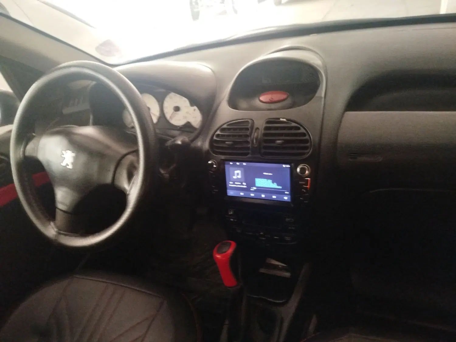 پژو ۲۰۶ صندوق دار v8 - 1386