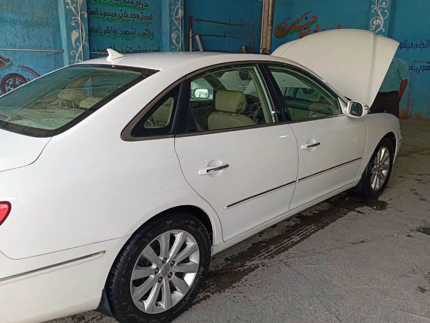 هیوندای آزرا (گرنجور) 3300cc - 2010