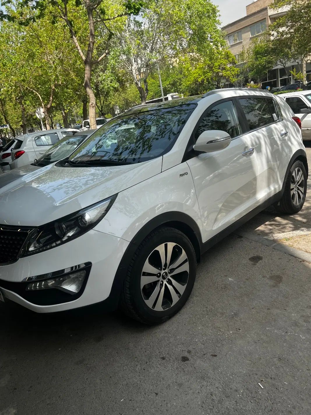 کیا اسپورتیج 4 سیلندر فول 2400cc - 2014