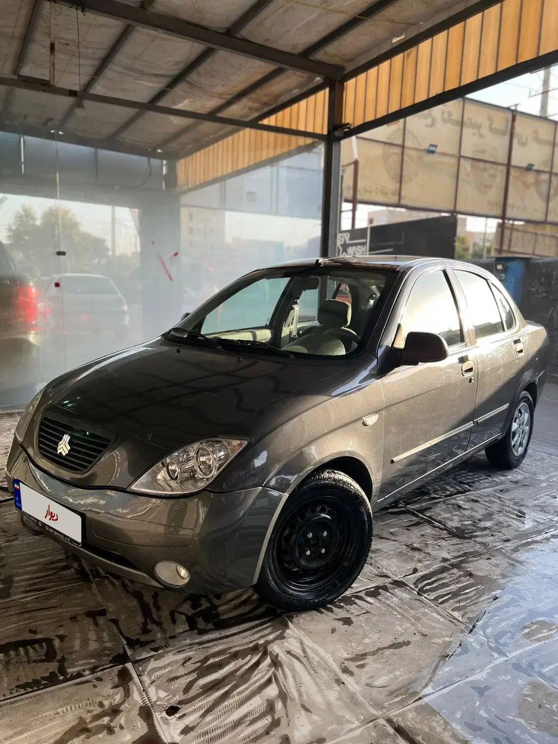 تیبا صندوق دار SX - 1396