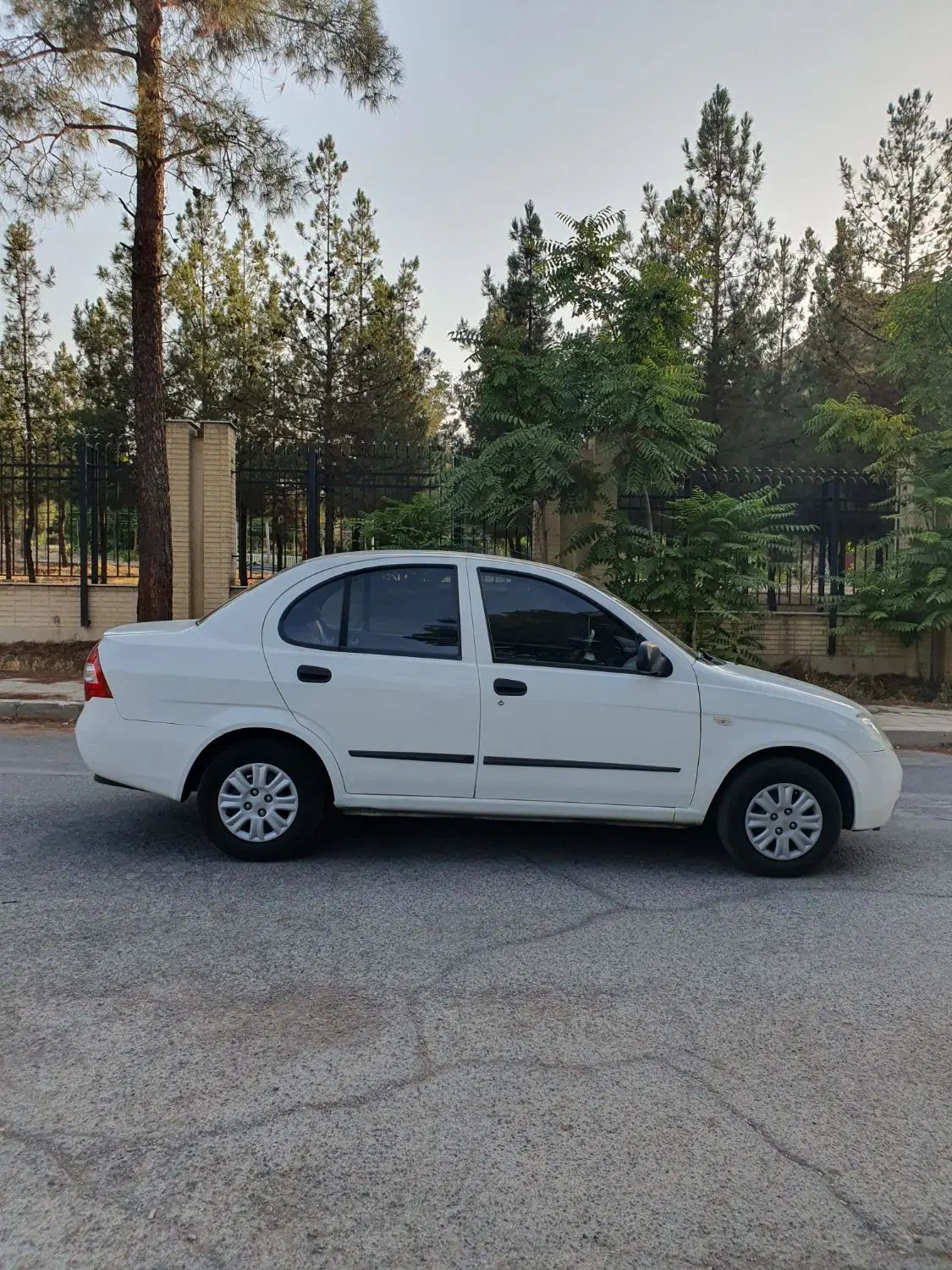 تیبا صندوق دار SX - 1398