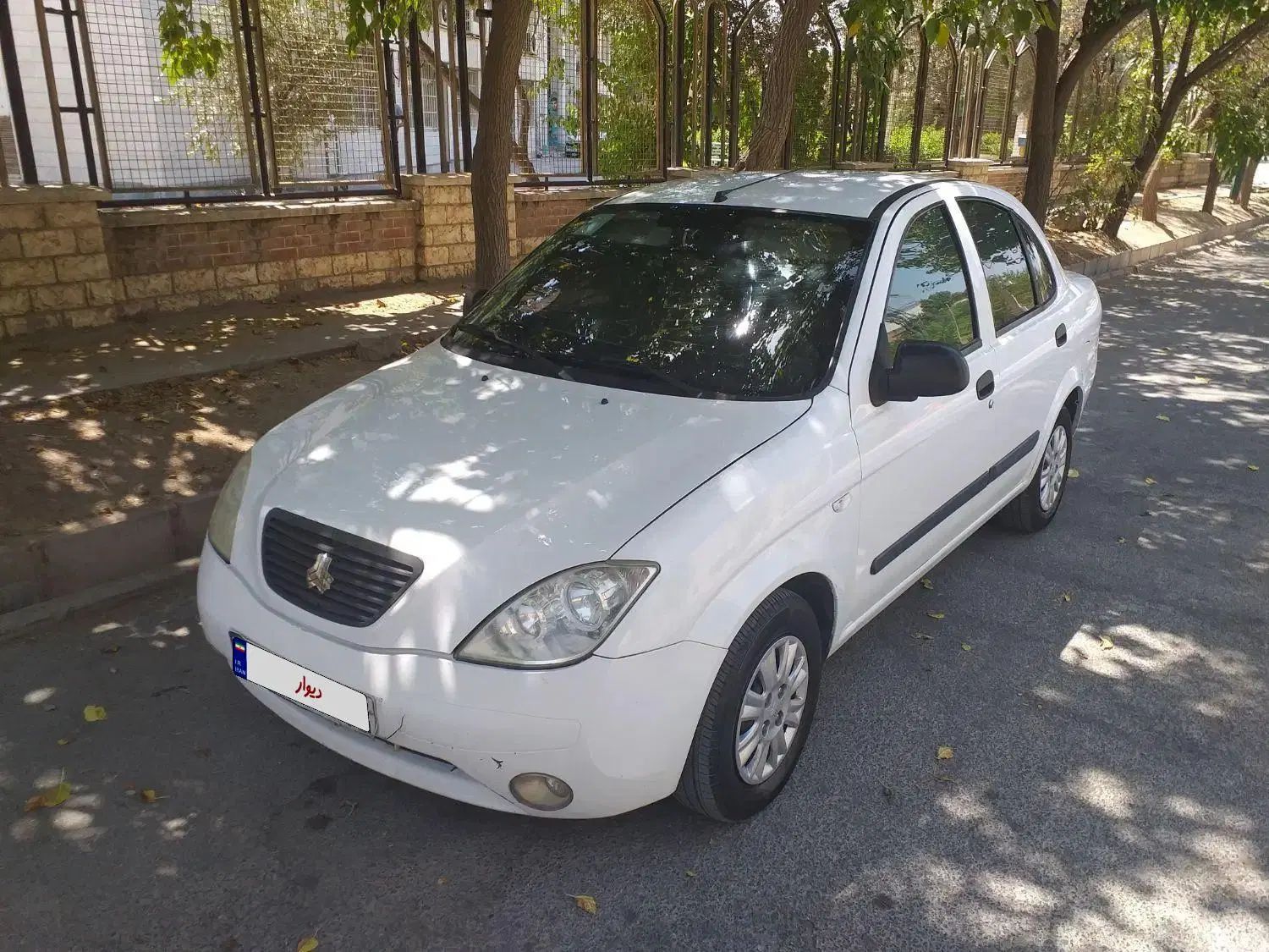 تیبا صندوق دار SX - 1395