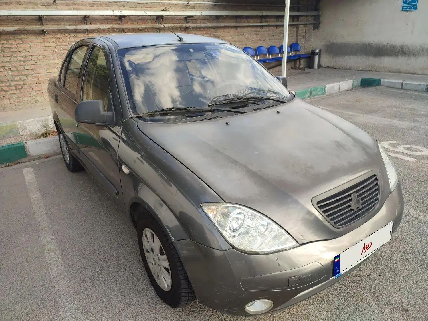 تیبا صندوق دار SX - 1393
