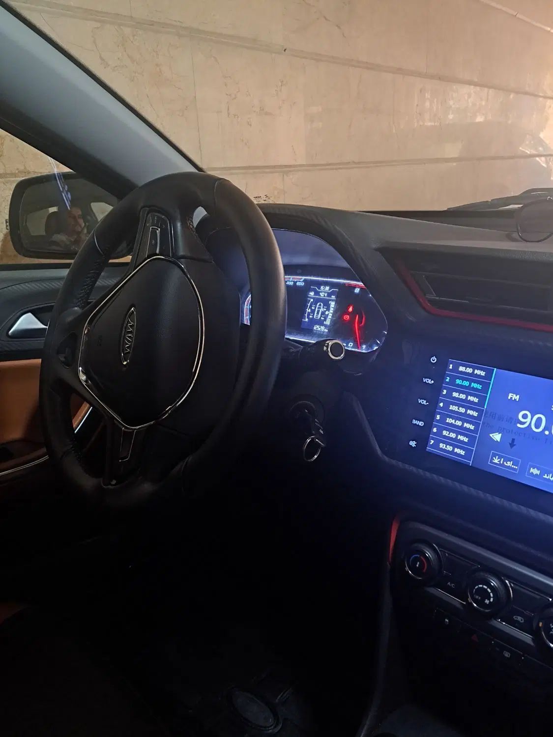 ام وی ام X22 دنده ای اسپرت لاکچری - 1402