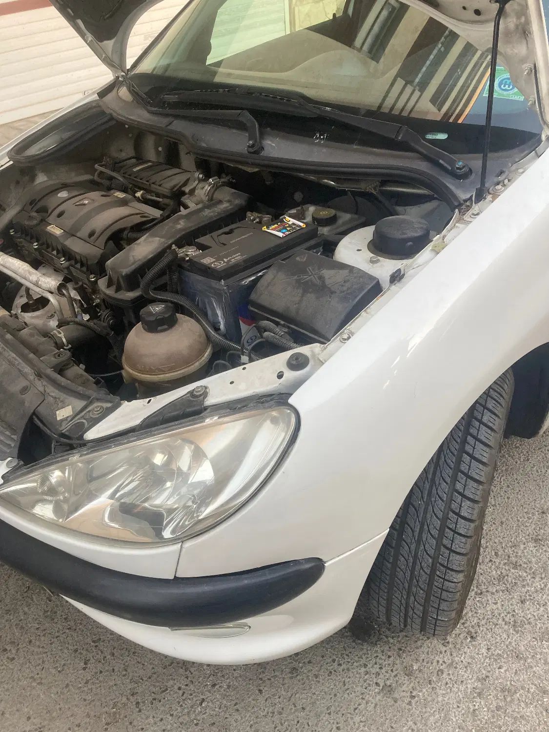 پژو ۲۰۶ صندوق دار v8 - 1396