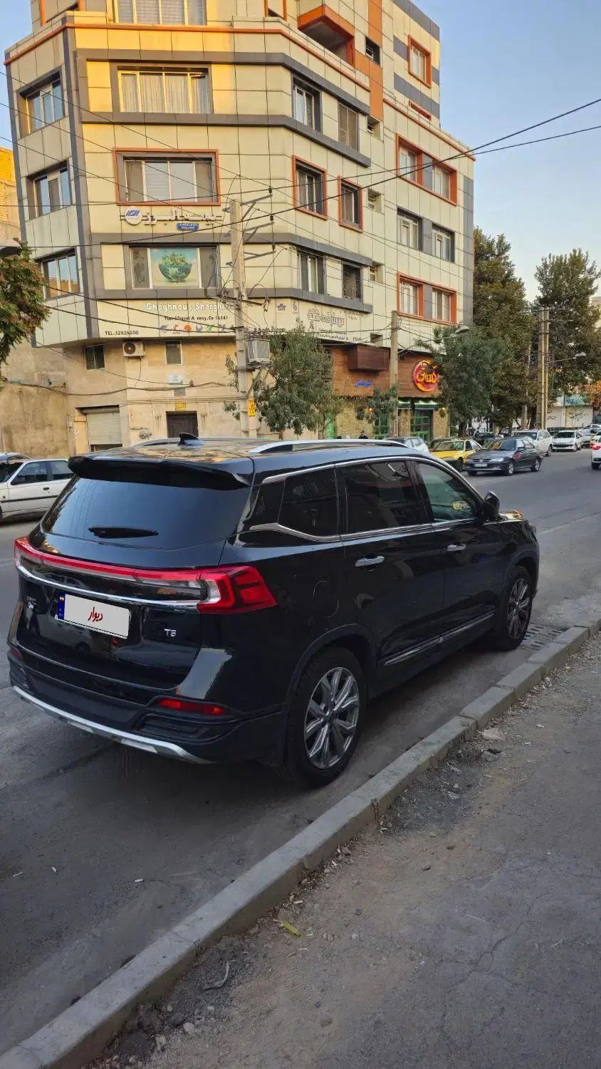 فردا T5 اتوماتیک - 1402