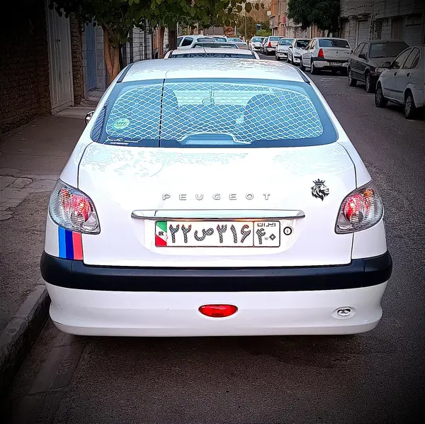 پژو ۲۰۶ صندوق دار v8 - 1400