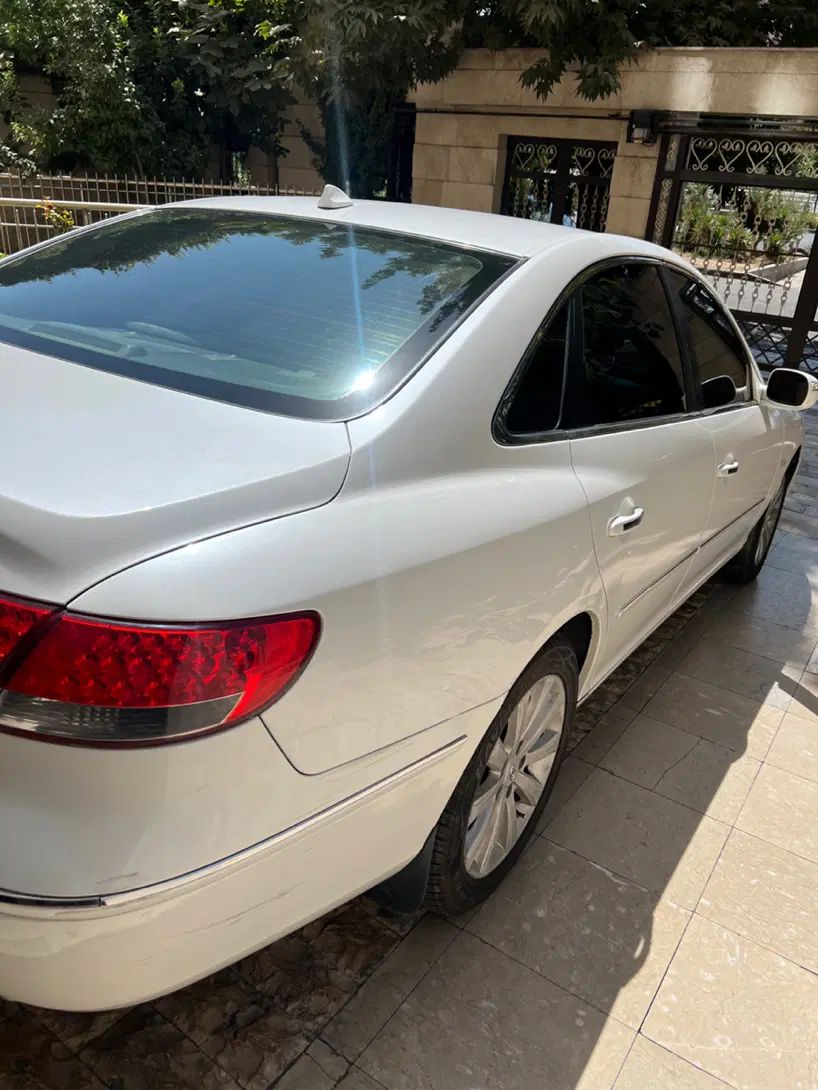 هیوندای آزرا (گرنجور) 3300cc - 2009