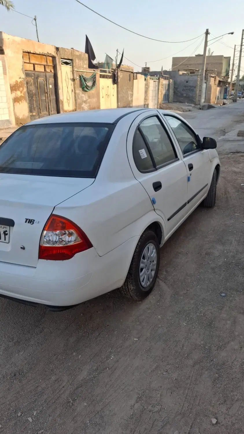 تیبا صندوق دار SX - 1398