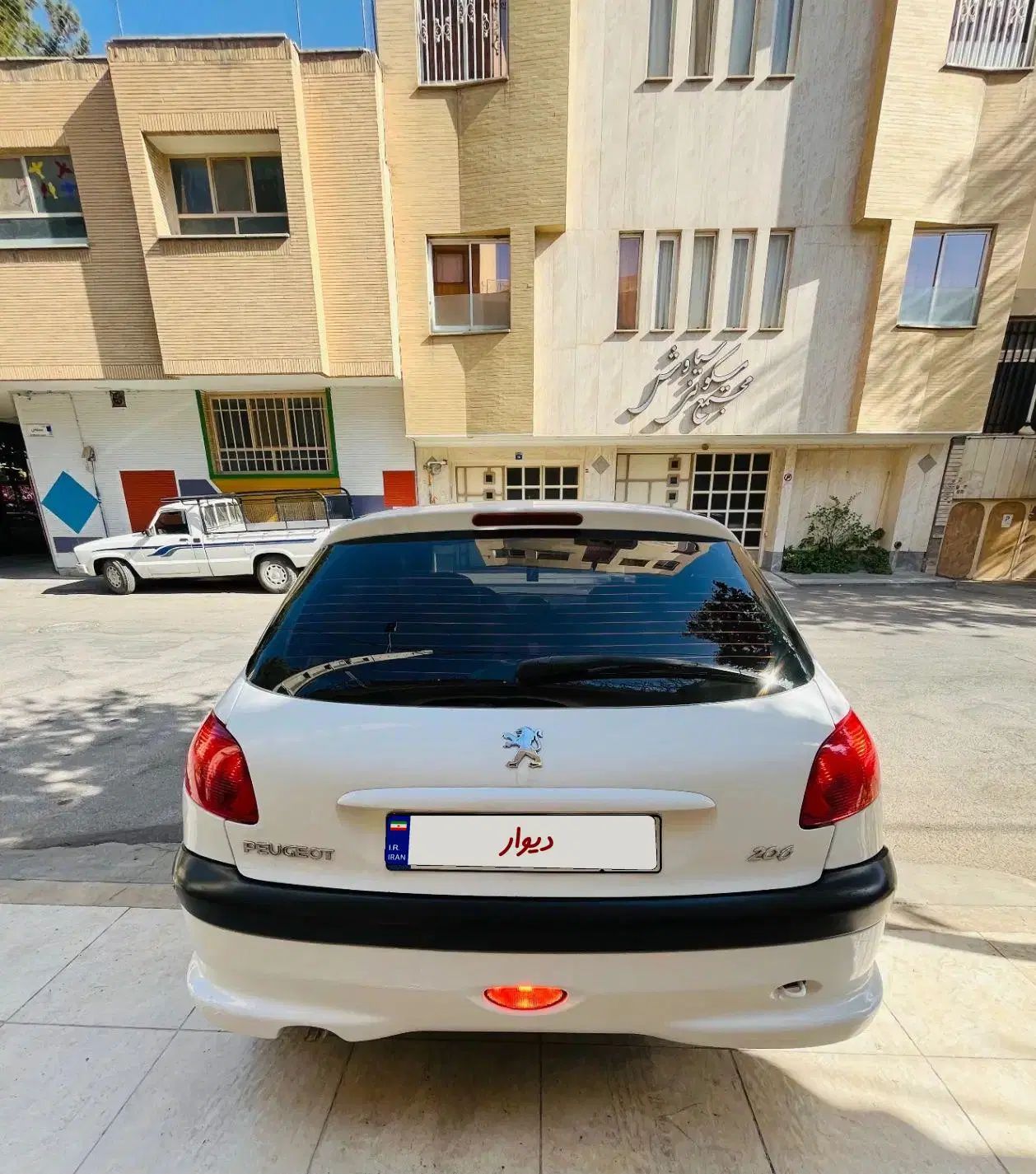 پژو 206 تیپ 3 - 1389