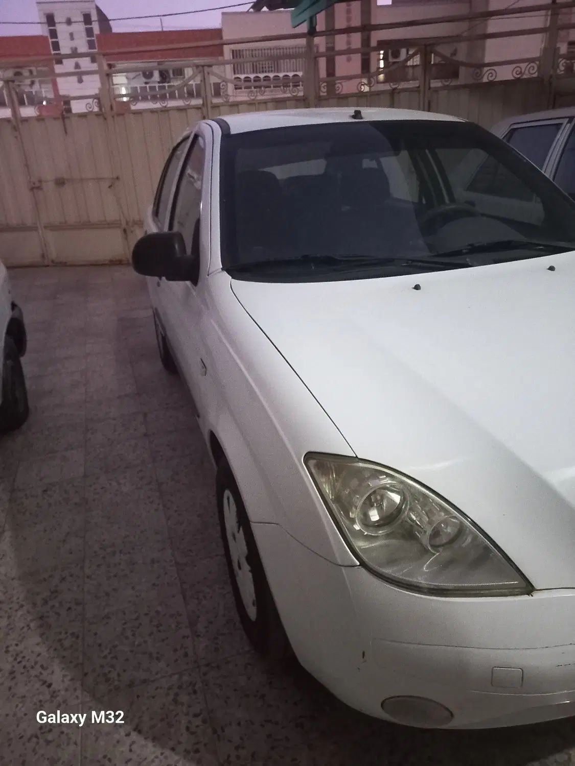 تیبا صندوق دار SX - 1395