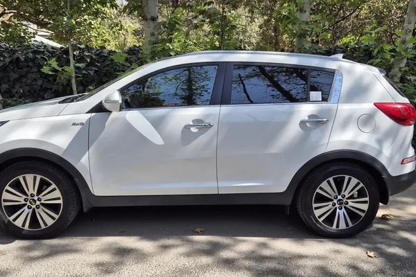 کیا اسپورتیج 4 سیلندر فول 2400cc - 2014