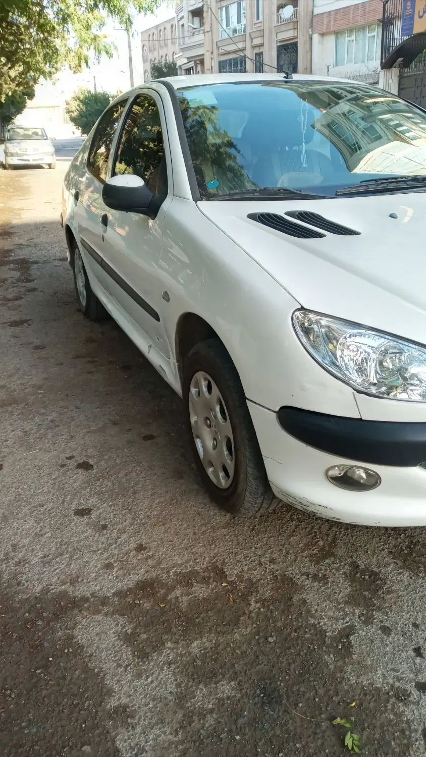 پژو ۲۰۶ صندوق دار v8 - 1397