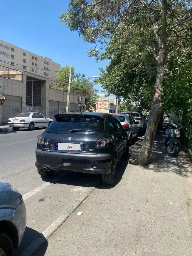 پژو 206 تیپ 2 - 1382