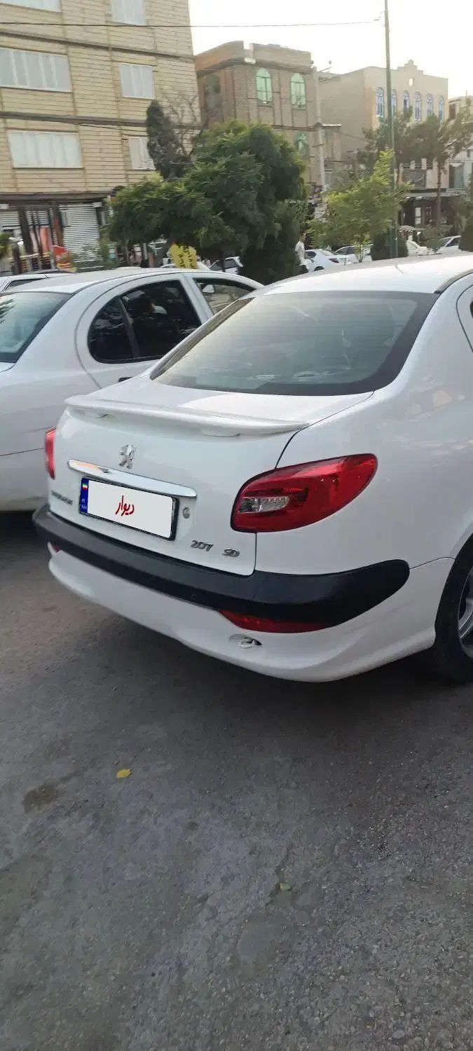 پژو ۲۰۷ صندوق دار اتوماتیک - 1397