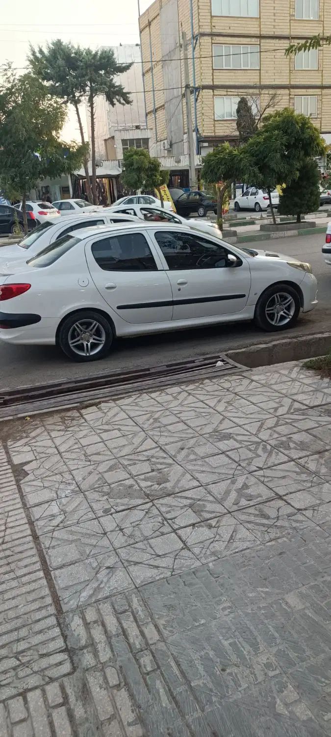 پژو ۲۰۷ صندوق دار اتوماتیک - 1397