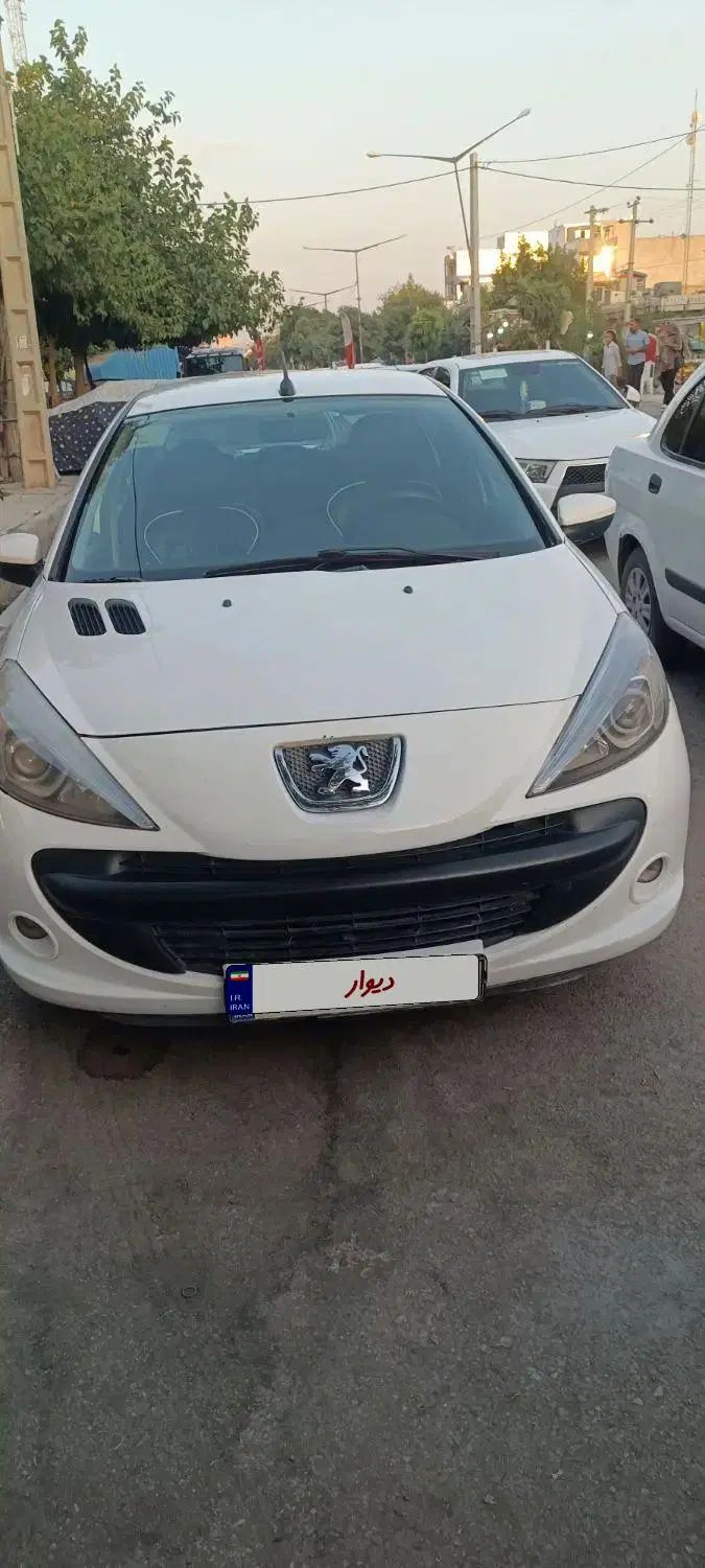 خودرو پژو، ۲۰۷ صندوق دار آگهی ann_20246303