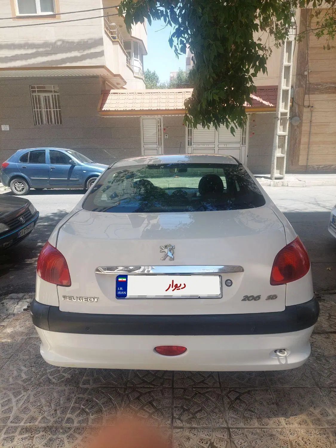 پژو ۲۰۶ صندوق دار v2 - 1387